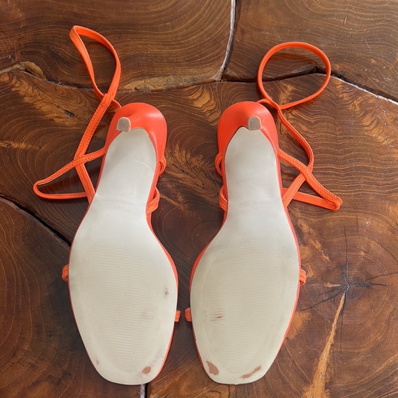 Steve Madden Gabrielle Stilleto Slingback Sandal, 9M, 4” heel, open toe. - Picture 6 of 6